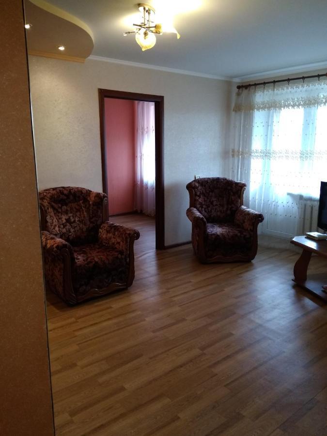 Apartment - Gorkogo Street グロドノ エクステリア 写真